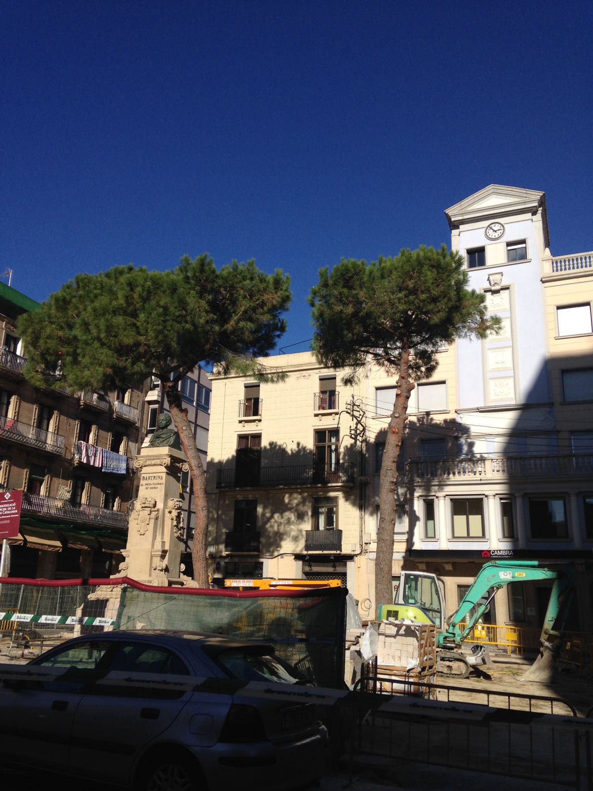 L'Ajuntament de Reus vol tallar els pins, malgrat el compromís amb els veïns